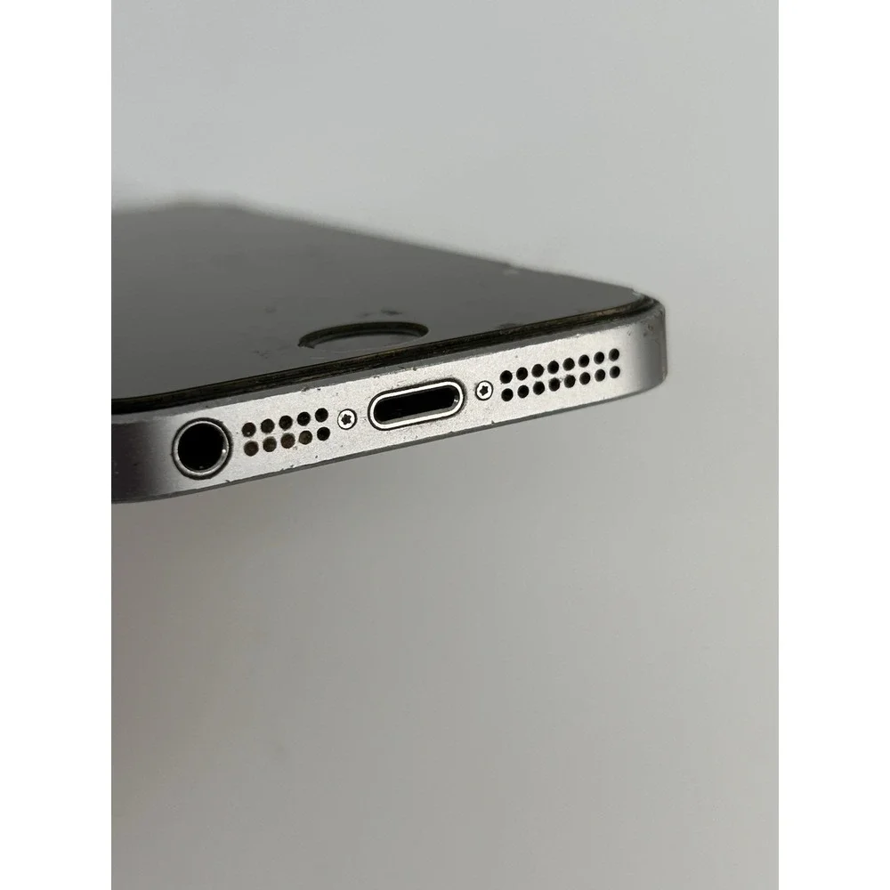 Apple iPhone SE & iPhone 5S For Parts